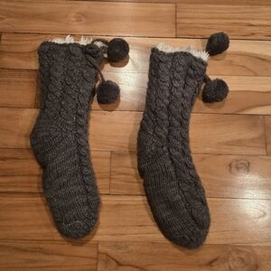 Grace & Lace Gray Cable Knit Slippers